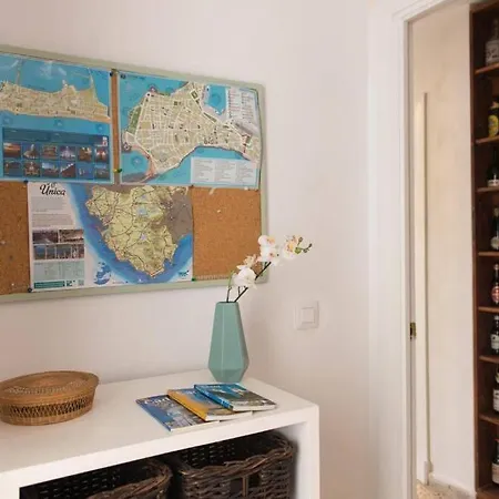 Gatu Bani Con Terraza Y Vista Frontal Al Mar, Preferente Mayores De 25 Anos Y Familias Appartement Cadix