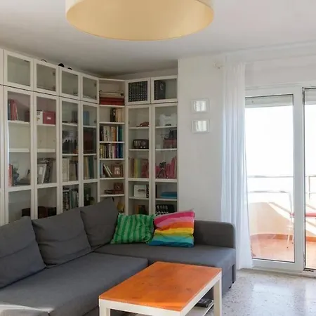 Gatu Bani Con Terraza Y Vista Frontal Al Mar, Preferente Mayores De 25 Anos Y Familias Appartement