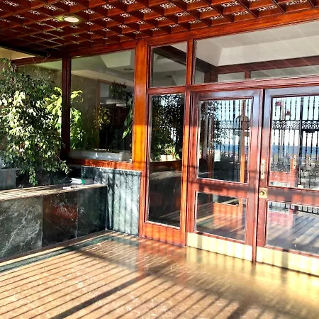 Appartement Gatu Bani Con Terraza Y Vista Frontal Al Mar, Preferente Mayores De 25 Anos Y Familias Cadix